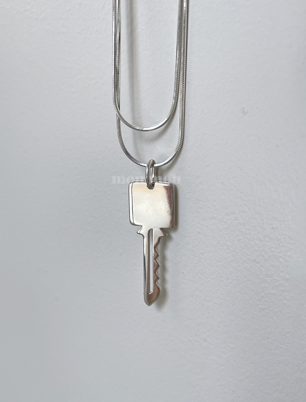 사각 열쇠 목걸이 square key necklace