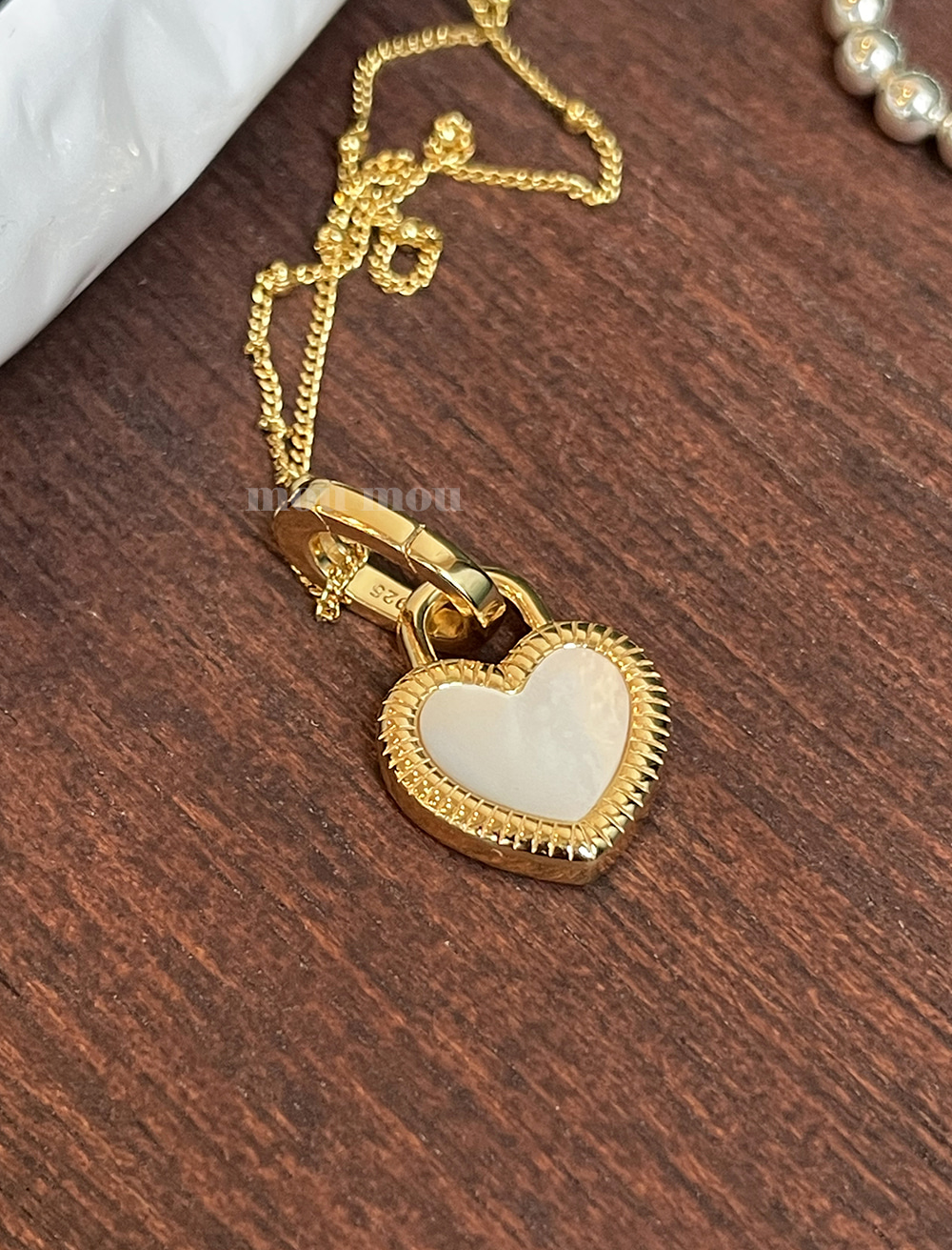 자개&amp;오닉스 양면 하트 목걸이 mother of pearl heart necklace