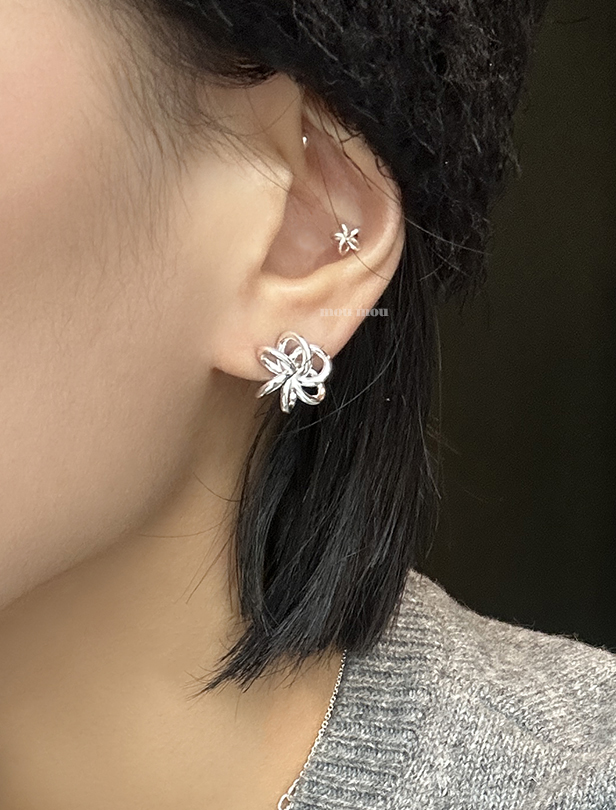 블루밍 라인 귀걸이 blooming line earring