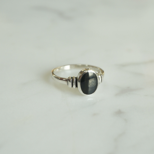 sold out / onyx ring