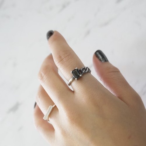 sold out / half chain black ring