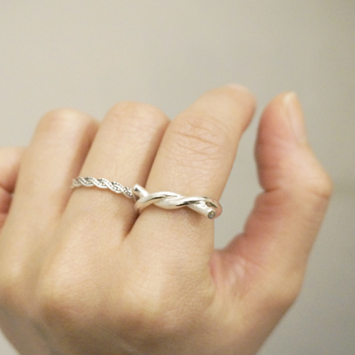 silver _ knot ring