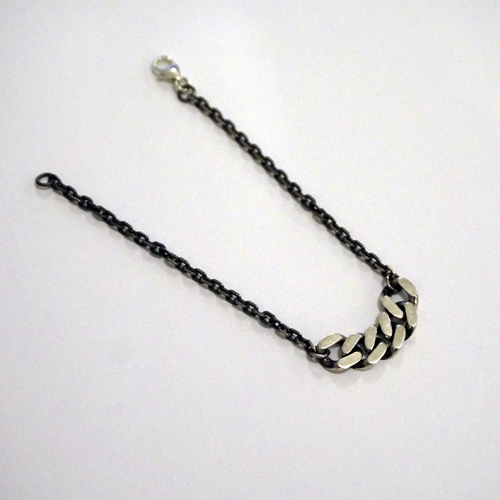 sold out / parted chain bracelet