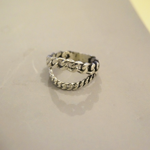 sold out / double chain ring