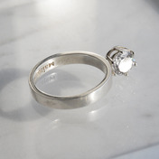 side cubic ring