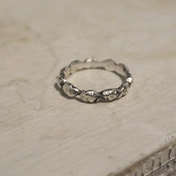 pebble ring