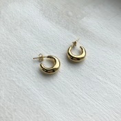 통통 초승달 링 귀걸이 chunky crescent hoop earring