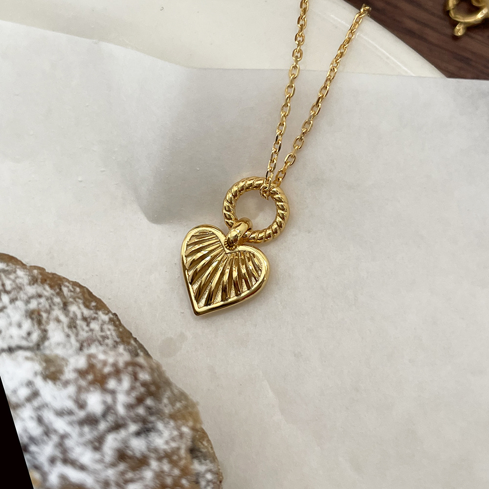 빈티지 하트 목걸이 vintage heart necklace