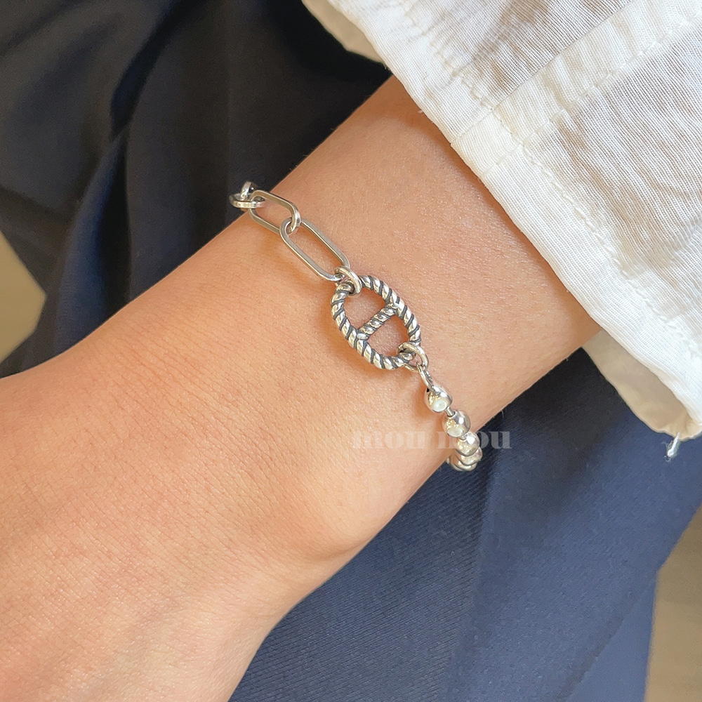꼬임 샹달 체인 팔찌 twist chaine d&#039;ancre chain bracelet