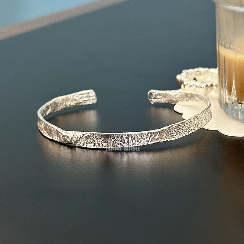 플랫 호일 커프 팔찌 flat foil cuff bracelet