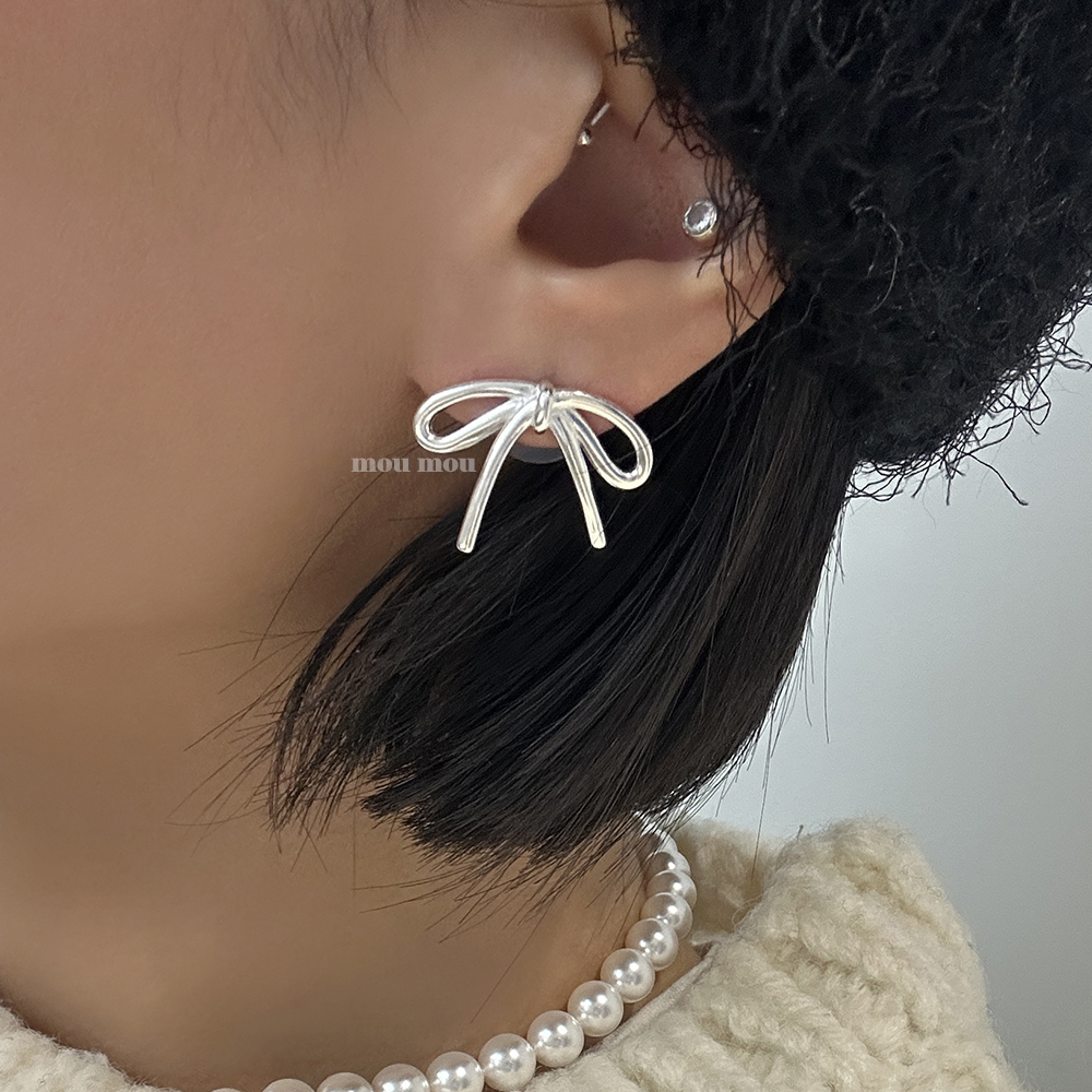 와이어 리본 귀걸이 wire ribbon earring