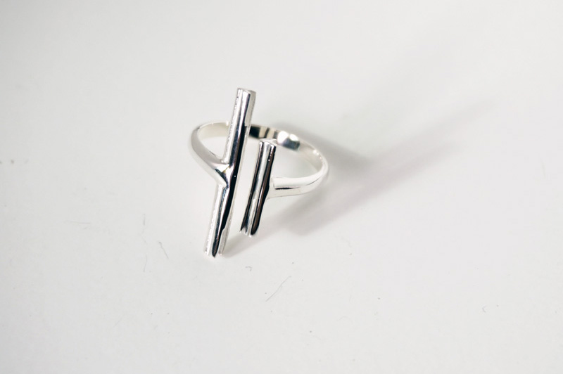 silver _ parallel ring